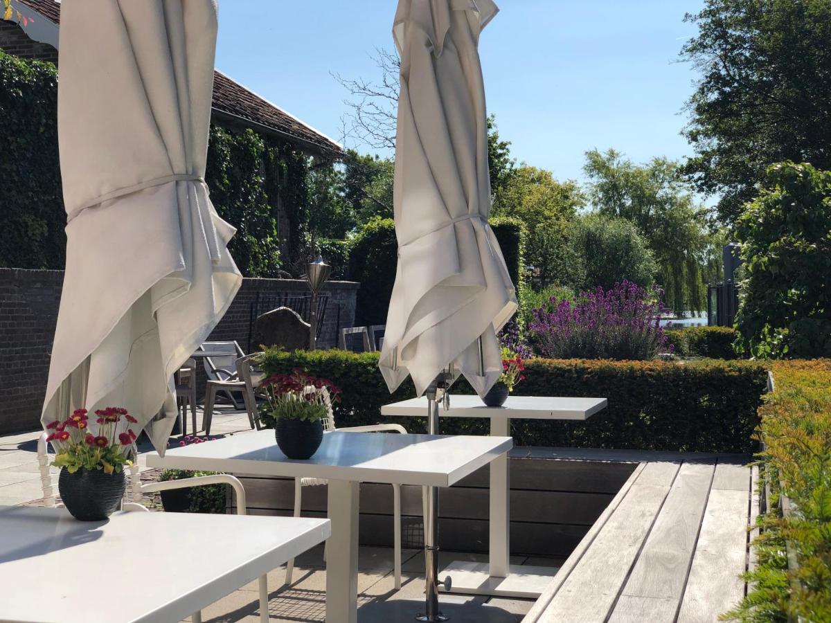 Couette-café Het Pakhuys 3*