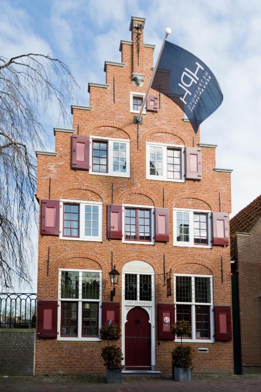 Couette-café Het Pakhuys 3*